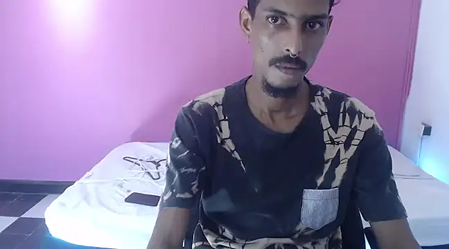 Snapshot of Albertwd420 chatting on January 2025 02:32:01 PM Albertwd420 online show from January 2025 02:32:01 PM