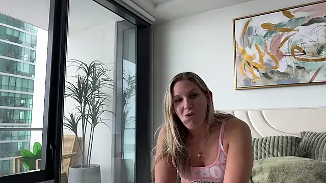 Graciemae baexx online show from February 2026 03:30:02 PM