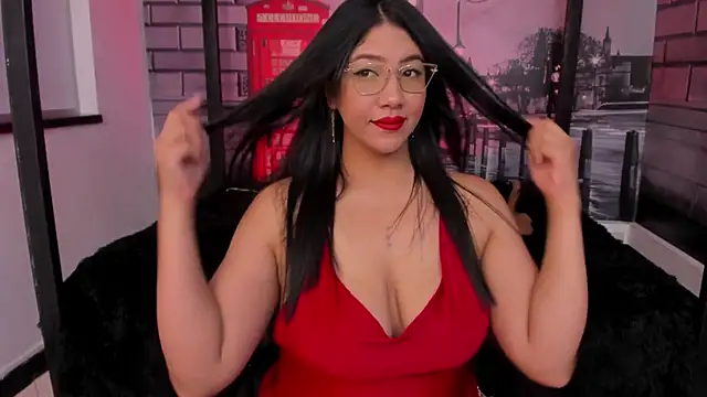 Snapshot of estrella_bigboobs14 chatting on October 2025 06:30:01 PM estrella bigboobs14 online show from October 2025 06:30:01 PM