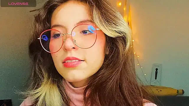 cherrybom969 online show from February 2025 01:09:02 AM