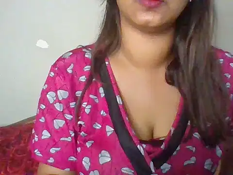 Sexy-Shalinii online show from February 2026 02:25:01 AM