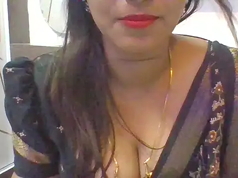 Sexy-Shalinii online show from April 2026 06:04:02 PM