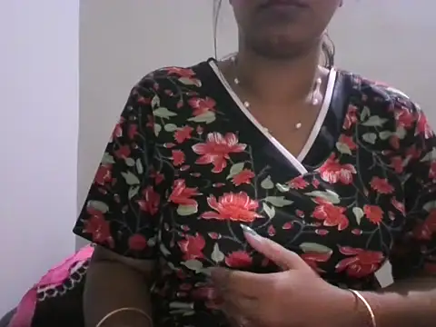 Sexy-Shalinii online show from November 2025 04:01:02 PM