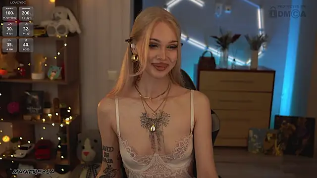 ManiFreyja online show from March 2026 08:08:01 PM