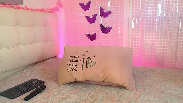 Snapshot of Madysson_leee chatting on November 2025 02:42:02 PM Madysson leee online show from November 2025 02:42:02 PM