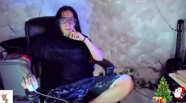 mikeysloan online show from December 2024 11:38:02 PM