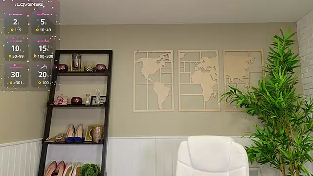 LadyLeea online show from November 2025 05:30:02 AM