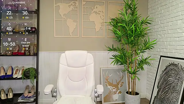 LadyLeea online show from March 2026 05:25:01 AM