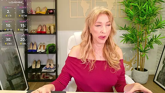 LadyLeea online show from March 2026 05:52:01 AM