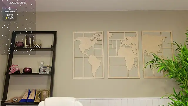 LadyLeea online show from December 2025 05:34:02 AM