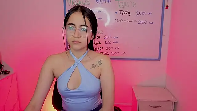 Mia Fischer online show from May 2026 04:11:02 PM