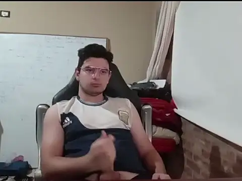 enzis3 online show from November 2025 09:18:01 PM