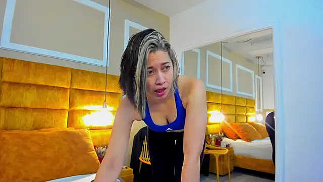 adarussell online show from December 2025 02:12:02 PM