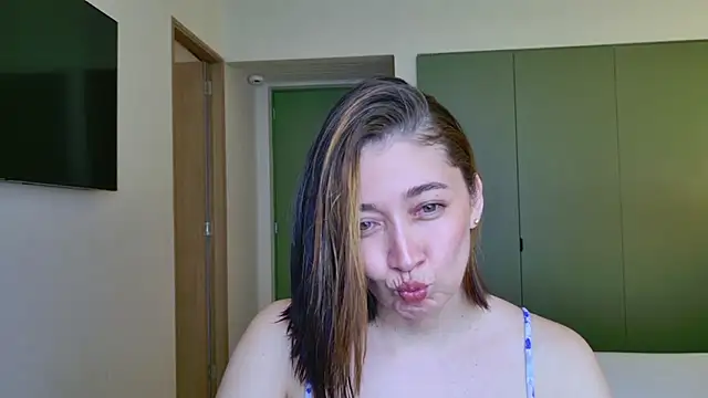 adarussell online show from May 2026 09:07:02 PM