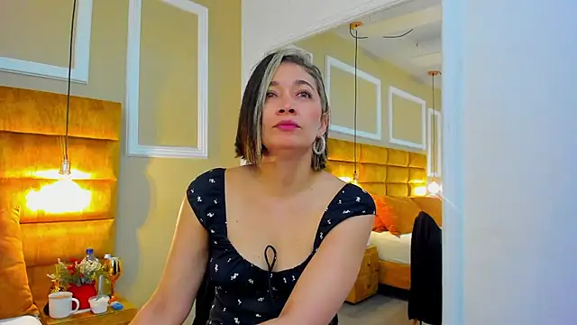 adarussell online show from December 2025 02:11:01 PM