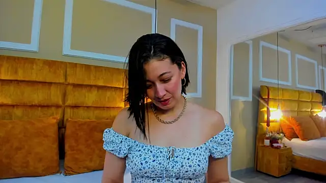 Snapshot of adarussell chatting on November 2025 05:25:02 PM adarussell online show from November 2025 05:25:02 PM