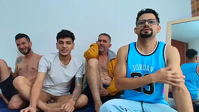 Benjamin show online show from November 2025 08:42:02 PM