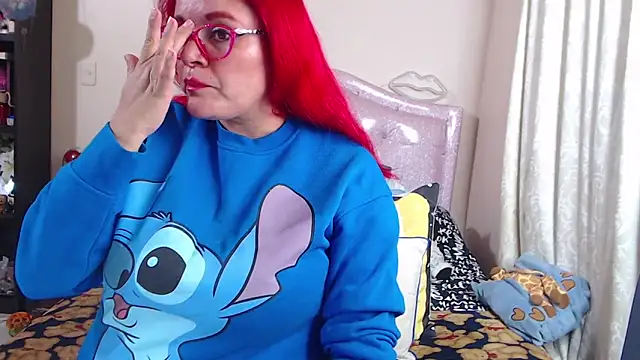 Snapshot of VickyColleman chatting on March 2025 06:52:02 AM VickyColleman online show from March 2025 06:52:02 AM