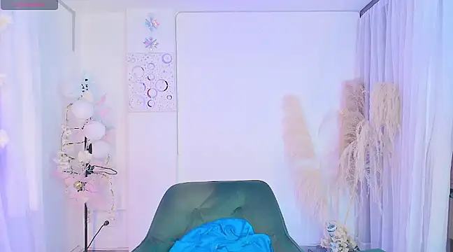 Snapshot of Ladydream1 chatting on March 2025 11:12:01 PM Ladydream1 online show from March 2025 11:12:01 PM