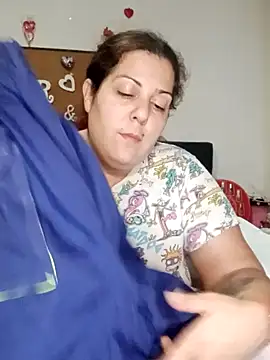 kittymorenita26 online show from January 2025 09:47:02 PM