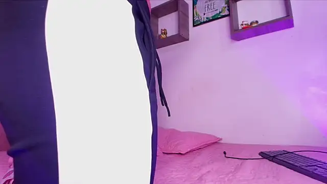 samantha sw online show from March 2025 03:02:01 AM