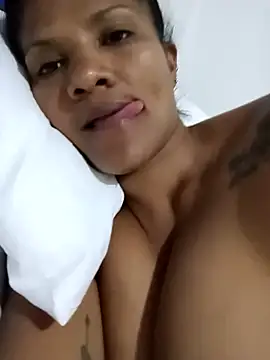 Snapshot of alejandraboobs07 chatting on December 2024 04:26:01 AM alejandraboobs07 online show from December 2024 04:26:01 AM