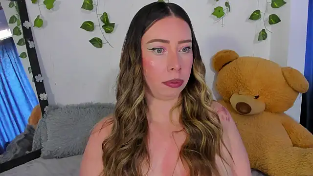 JanneKim online show from November 2025 02:39:01 PM