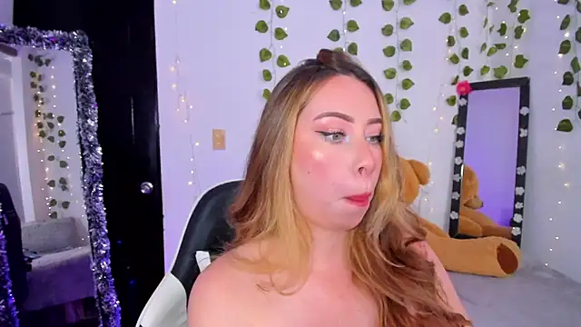 JanneKim online show from March 2026 02:51:01 PM