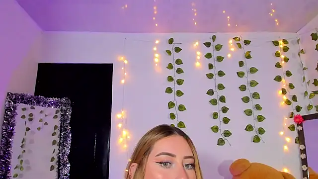 JanneKim online show from March 2026 01:23:02 PM