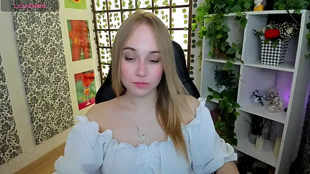 LianaBright online show from March 2025 02:03:01 AM