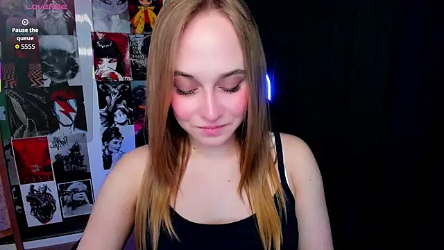 LianaBright online show from March 2026 02:05:02 AM