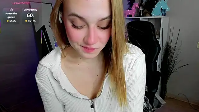 LianaBright online show from January 2026 02:15:02 AM