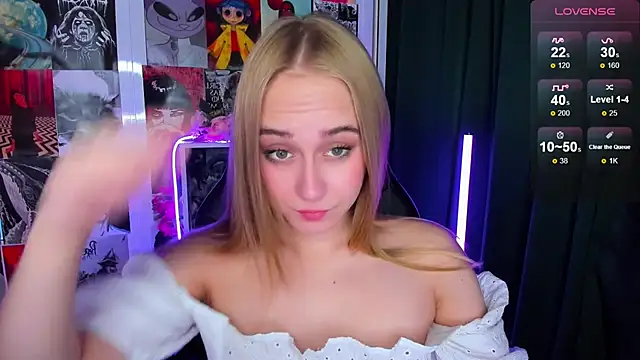 LianaBright online show from October 2025 02:15:01 AM