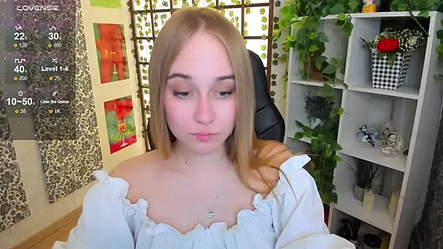 LianaBright online show from March 2025 05:50:02 AM