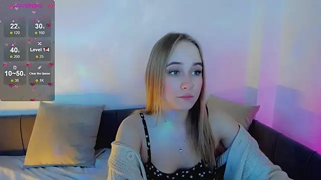 LianaBright online show from March 2025 02:21:02 AM