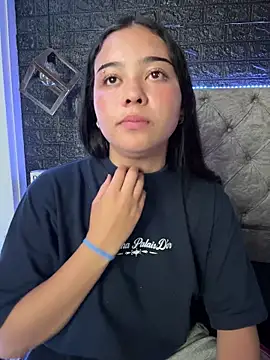 Paloma  LS online show from April 2026 08:31:01 PM