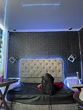 Paloma  LS online show from March 2026 07:37:02 PM