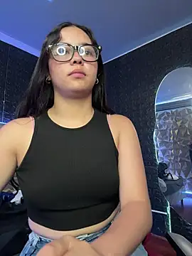 Paloma  LS online show from April 2026 02:21:02 PM