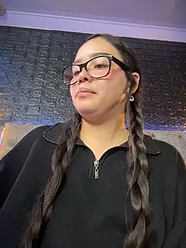 Paloma  LS online show from January 2026 07:12:01 PM