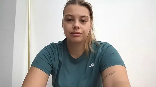 Snapshot of Krystal_Tx chatting on September 2025 07:26:02 AM Krystal Tx online show from September 2025 07:26:02 AM