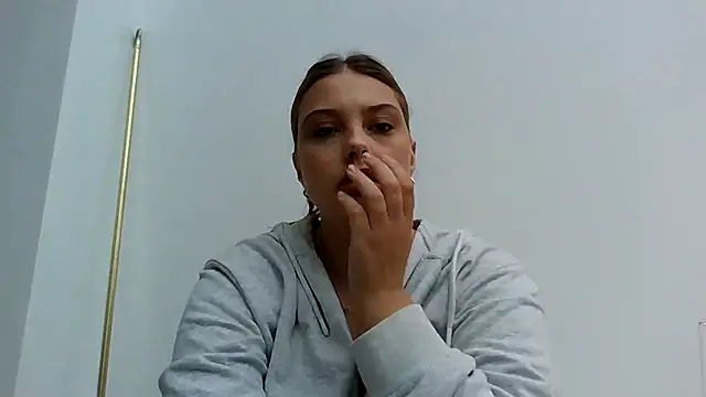 Snapshot of Krystal_Tx chatting on October 2025 08:48:02 AM Krystal Tx online show from October 2025 08:48:02 AM