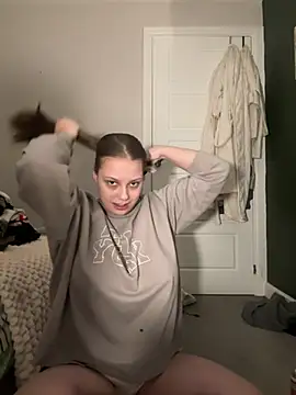 Snapshot of Krystal_Tx chatting on February 2025 03:53:02 PM Krystal Tx online show from February 2025 03:53:02 PM