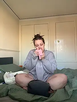 Snapshot of Krystal_Tx chatting on March 2025 08:50:02 AM Krystal Tx online show from March 2025 08:50:02 AM