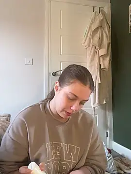 Snapshot of Krystal_Tx chatting on March 2025 10:35:02 AM Krystal Tx online show from March 2025 10:35:02 AM