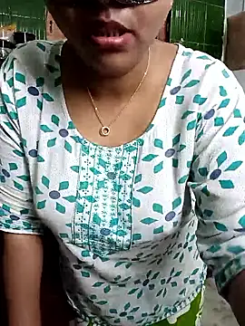 EeshaBhabi online show from April 2026 01:56:02 PM