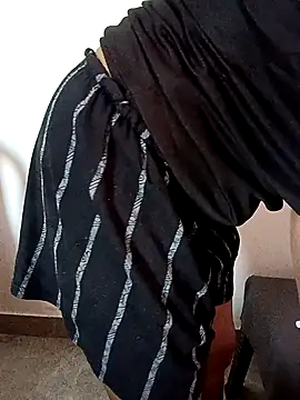 EeshaBhabi online show from November 2025 05:55:02 AM