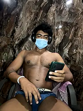 rony6663 online show from October 2025 10:16:02 AM