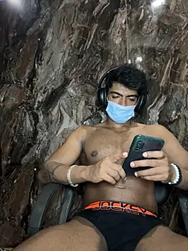 rony6663 online show from November 2025 06:23:01 PM