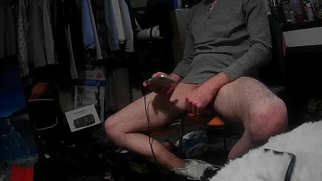 Snapshot of smokee_parT903 chatting on November 2025 06:11:02 PM smokee parT903 online show from November 2025 06:11:02 PM