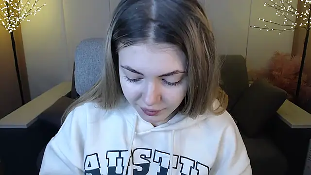 Ritaneer online show from February 2025 09:03:01 AM